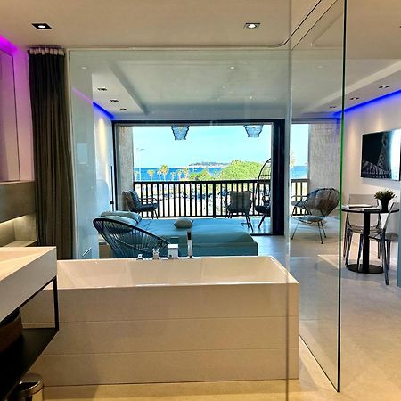 Appartement neuf climatisé - vue mer Saint-Tropez - 50m plage et port - piscine Gassin Exterior foto
